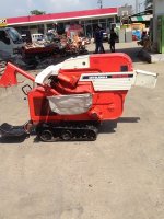 รถนวดข้าวลงกระสอบ แบบนวดคอรวง บนรถบรรทุกตีนตะขาบ ยี่ห้อMitsubishi รุ่น MH400 มือสองญี่ปุ่น รุ่นใหม่ สภาพสวย เครื่องช่วงล่างดี สภาพสมบูรณ์ สวยเหมือนป้า