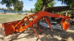 หาแลกเทรินใบดันหน้า KUBOTA M8540-M9540 ประกอบแล้วใช้งานได้เลย มีอุปกรณ์ครบ สนใจโทรมาที่0906910337ต้า