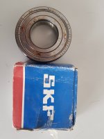 ลูกปืน ยี่ห้อ SKF 6207-2Z/C3 วงใน 35 วงนอก 70 หนา20 มือ1 