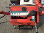 รถกวาดหิมะ ตีนตะขาบ เดินตาม ยี่ห้อ Yanmar รุ่น YSR60S