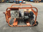 ขายเครื่องปั่นไฟ SINCRO 3.5 kVA. 220V.  เครื่องยนต์ SUBARU คุณภาพดี ติดง่าย พังยาก เสียงเงียบ อะไหล่มี เทียบ ROBIN   ไดSINCRO จาก Italy ปั่นไฟ 220V. 3