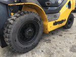 ขายรถโฟล์คลิฟท์ KOMATSU รุ่น FG25T-16 รุ่นใหม่ โฉมปัจจุบัน เครื่องเดิมเบนซิน เดินนิ่ม ระบบนุ่มนวล ทำงานเร็ว ใช้งานได้ทุกระบบ ใช้งานมาน้อย 2200hr.  งาส