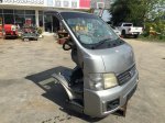 ขายหน้าตัดรถตู้ NISSAN URVAN มือ2ญี่ปุ่น ทรงสวย อุปกรณ์ครบ   ขายไม่แพง ราคา  15,000บาท เท่านั้น 