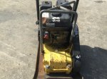 ขายรถบดเดินตาม BOMAG รุ่น BP 8/34 มือ2นำเข้า สภาพสวยเดิม เครื่องยนต์เบนซิน HONDA 4แรงม้า 4จังหวะ พร้อมใช้ง้าน  ขายไม่แพง ราคา  16,000บาท เท่านั้น 