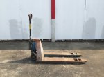 Pallet Jack ยี่ห้อ KOMATSU มือ2ญี่ปุ่น ล้อไม่มี1ล้อ นอกนั้นครบ    ราคา 5,000บาท     จัดส่งได้ทั่วไทย 