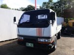 รถบรรทุก 4ล้อ MITSUBISHI CANTER  รถห้าง ศูนย์MMC  ปี2004 ไมล์แท้ 21x,xxx เจ้าของขายเอง  รถสวยเดิม สวยจริง กระทะผ่า ยางMICHELIN XCD   กระบะใหญ่ 1.8x3.2