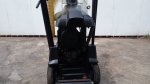 รถดูดฝุ่น KARCHER  กำลังเครื่อง HONDA5.5แรง สตาร์ทกุญแจ มีระบบขับเคลื่อน คล่องตัว เบาแรง เป่าลมได้  1ท่อ ดูดได้ 1ท่อ  ทำงานพร้อมกัน ถังเก็บใหญ่ Made i
