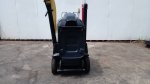 รถดูดฝุ่น KARCHER  กำลังเครื่อง HONDA5.5แรง สตาร์ทกุญแจ มีระบบขับเคลื่อน คล่องตัว เบาแรง เป่าลมได้  1ท่อ ดูดได้ 1ท่อ  ทำงานพร้อมกัน ถังเก็บใหญ่ Made i