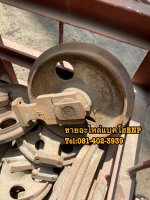 ล้อนำ pc30 komatsu ขายอะไหล่แบคโฮ 0814023939