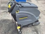 รถกวาดถนนแบบเดินตาม รถทำความสะอาดพื้น ล้างพื้น KARCHER รุ่นใหม่ จากต่างประเทศ สภาพสวย พร้อมใช้งาน ระบบแบตเตอรี่ อุปกรณ์เดิมครบ   ราคา 55,000บาท  โทร :