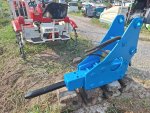 ย่อยหิน หัวกระแทก หัวแย็ก HYDRAURIC BREAKER ยี่ห้อ TOKU รุ่น 5ME สำหรับรถขุด  PC45-PC60 สภาพสวยเดิม รุ่นใหม่ มือ2ญี่ปุ่น  ราคา 28,000 บาท  โทร : 094-7