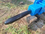 ย่อยหิน หัวกระแทก หัวแย็ก HYDRAURIC BREAKER ยี่ห้อ TOKU รุ่น 5ME สำหรับรถขุด  PC45-PC60 สภาพสวยเดิม รุ่นใหม่ มือ2ญี่ปุ่น  ราคา 28,000 บาท  โทร : 094-7