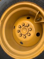 910H เทียบเท่า KOMATSU WA100-6 ตัก 1.33 คิว ยกสูง 3.25 ม. สภาพสวย สีเดิมทั้งคัน สนใจติดต่อ 092-7826142, 085-8176685