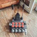 วาล์วมือโยกแบบ4ทิศทาง (Directional Control Joystick Valve) Badestnost